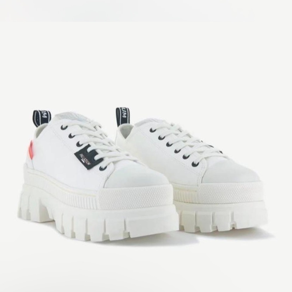 White Palladium Revolt LO TX Platform Sneakers